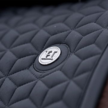 Saddlepad HVP-Essential dressage -  Black